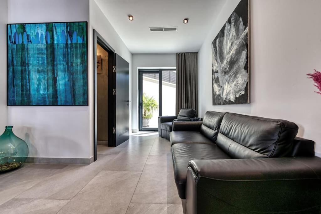 Apartment One B With Heated Private Pool Dubrovnik Exterior photo