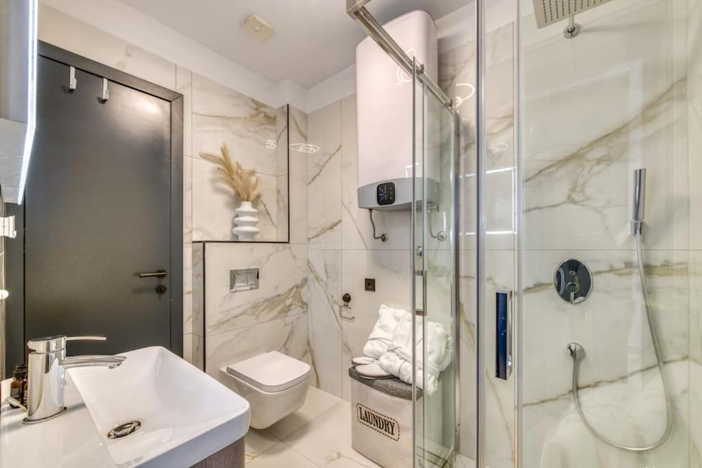 Apartment One B With Heated Private Pool Dubrovnik Exterior photo